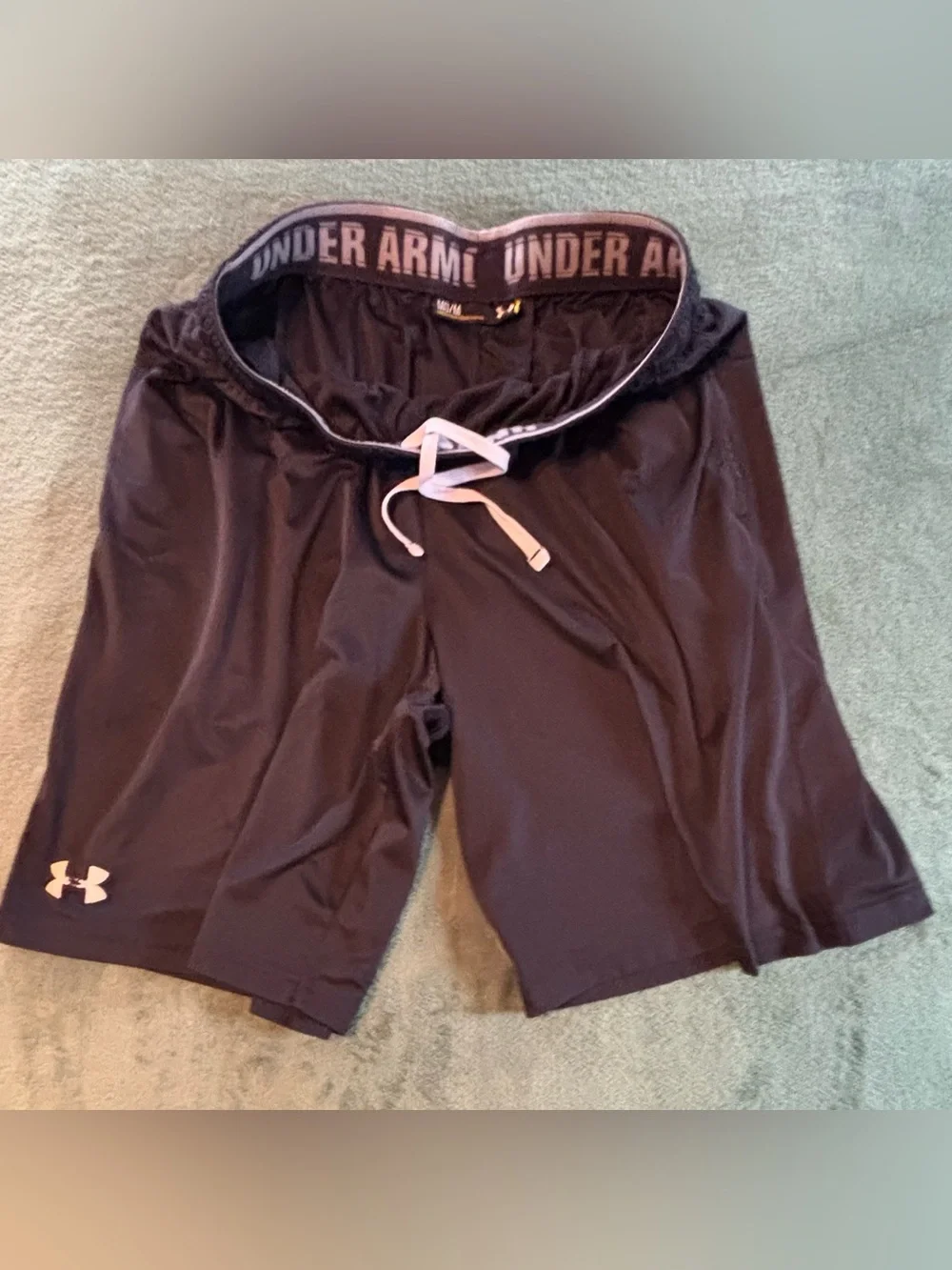 Under Armour Men’s Black Loose Athletic Shorts, Size: M. (6509)